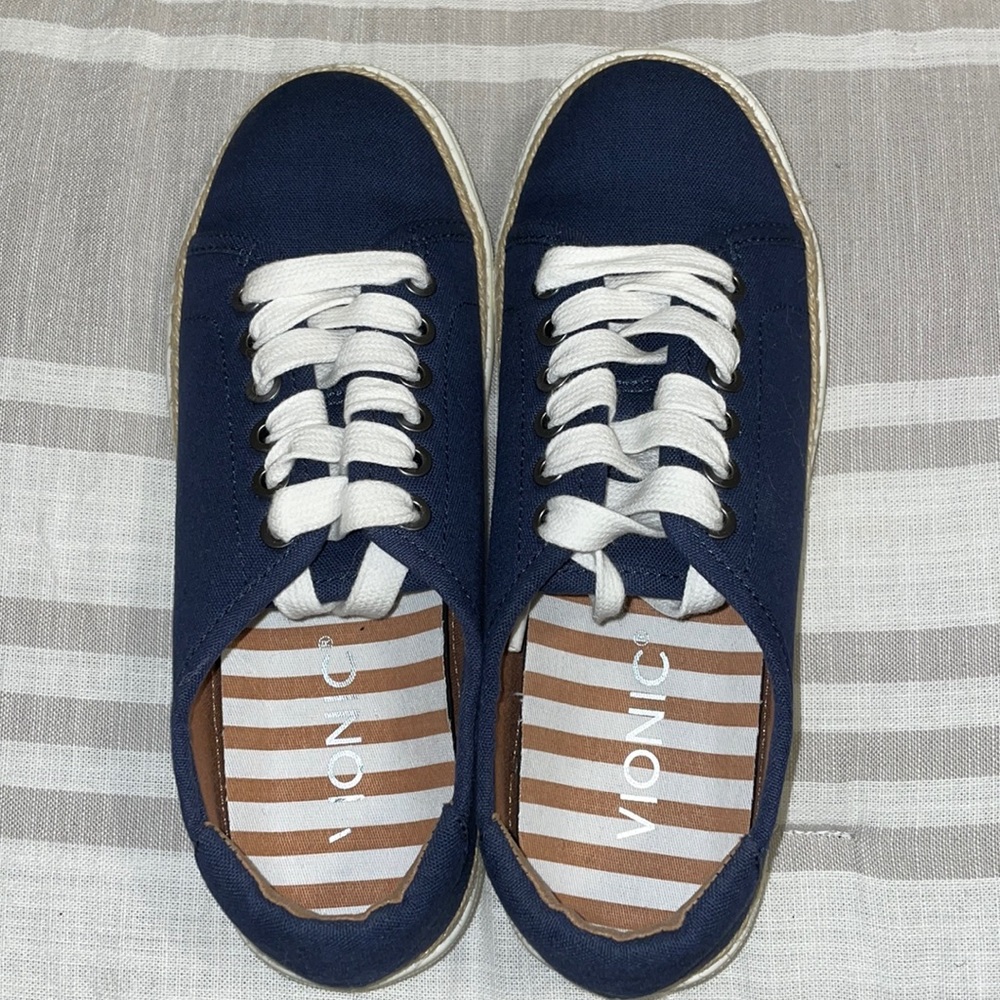 Blue lace up Vionic Shoes